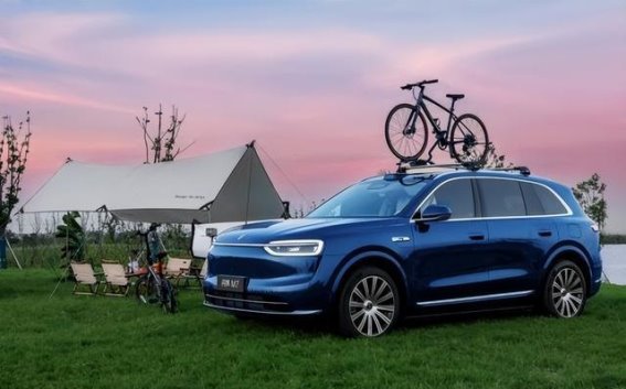 全新问界M7增程长续航版：为家庭出行带来无限可能