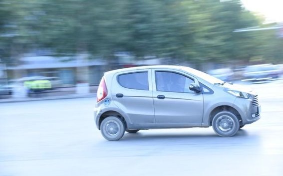 插混车的省钱养车经，发动机“少干活”，保养费用大减