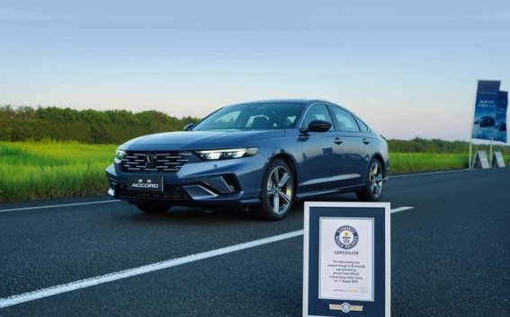 2025年雅阁销量大爆发：极限实力与市场反响双赢