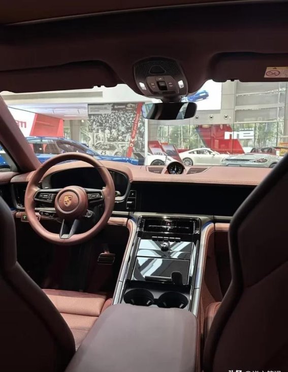 保时捷帕拉梅拉降价39万，背后隐藏的玄机