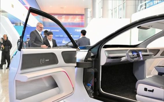 捷达汽车科技公司启航，成都迎来新能源汽车产业新篇章