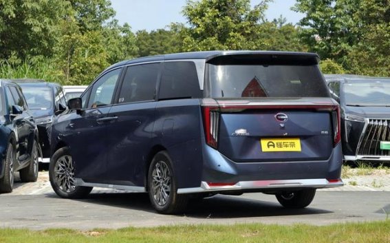 传祺向往M8全新优惠活动，为豪华座驾注入更多价值