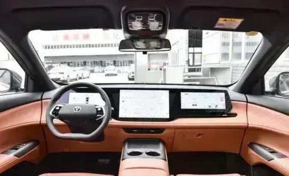 长安CS75PLUS：10万元级SUV的全能之选