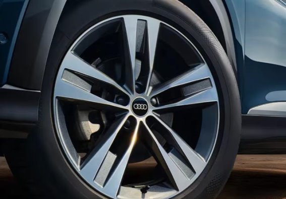 2026款奥迪Q6上市分析：豪华SUV市场的艰难竞争