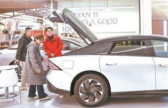 北京助力新能源汽车发展，绿色出行进入新纪元