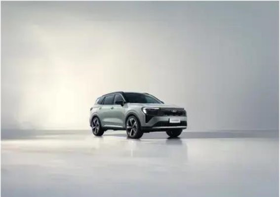 福特领睿燃油版：开启家用SUV新标准，宽大空间与智能体验兼具