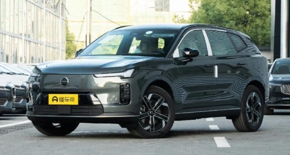 沃尔沃XC70：智能与舒适并行的全能家用SUV