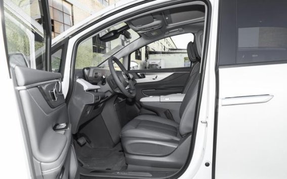 别克GL8 PHEV系列：为家庭与商务量身定制的新能源MPV