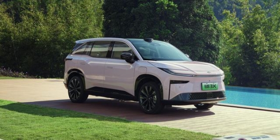 丰田2025年在华销量增长，背后是转型与危机感的双重驱动