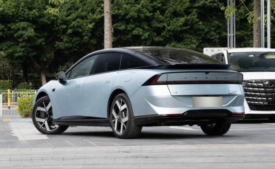 2026款小鹏P7+：颜值与智能兼备，实用性是否达标？