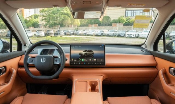 零跑C10家用SUV的新选择，限时降价11.88万起