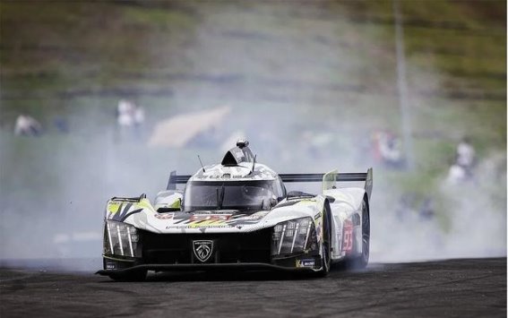 东风雪铁龙凡尔赛C5 X极寒挑战，彰显卓越驾控安全