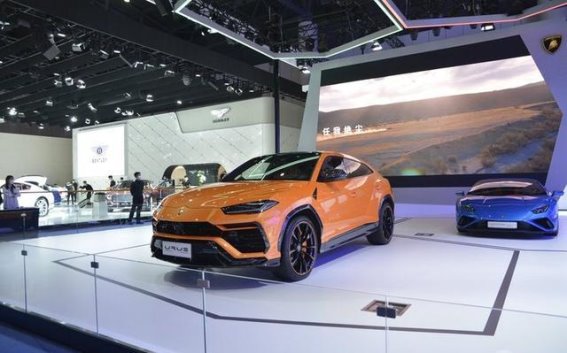 兰博基尼2025年销量再创新高，混动转型成增长新引擎