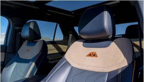 全新福特探险者昆仑系列，开启2026年的探索新篇章