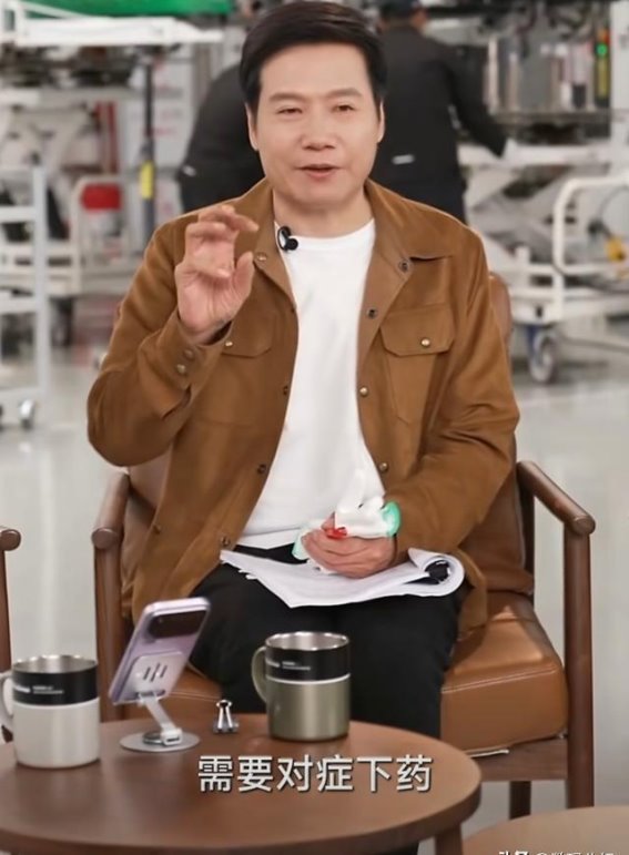 小米YU7三层镀银玻璃：夏日驾车不再晒，隔热防晒一举两得