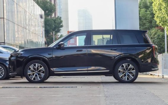 传祺向往S9：豪华与智能兼备，家庭出行新标杆