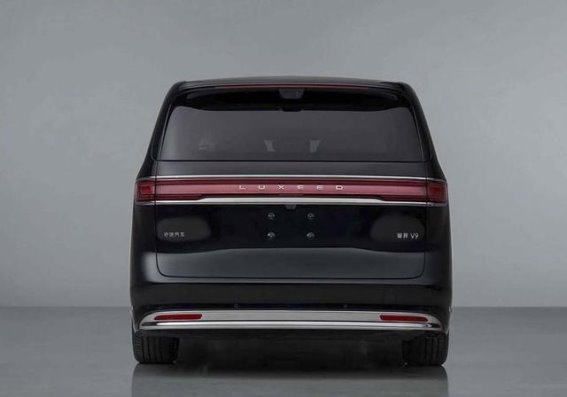 智界V9：懂人的智能座舱，科技与豪华的极致融合