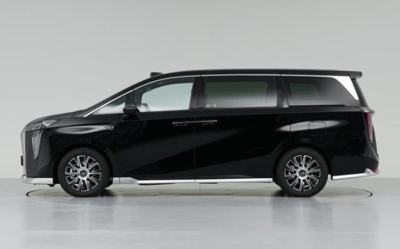 向往M8：享受豪华与智能科技的完美融合